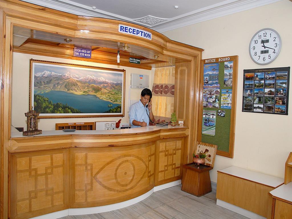 Hotel Blue Heaven Покхара Екстер'єр фото